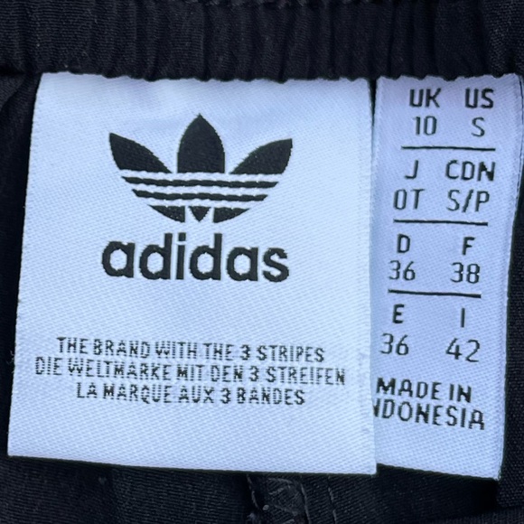 Black Adidas Sweat Pants (S) - Picture 7 of 7